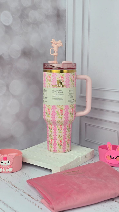 ماگ اورجینال استنلی و LOVESHACKFANCY طرح Flowers مدل Quencher
